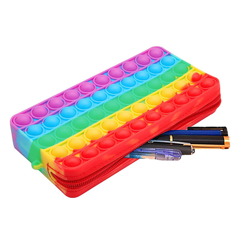 Estojo de Lápis Arco-Íris de S - Sports Equipment For Schools avaliação e preço